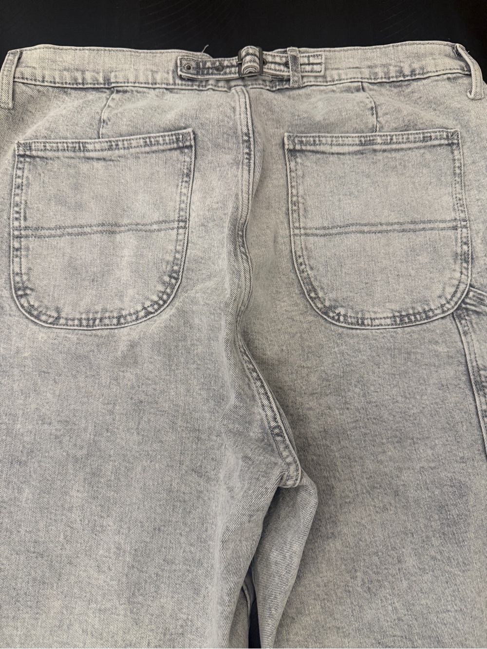 Old Navy Extra High Rise Curvy Sky Hi Straight Gray Frayed Jeans NWT Sz 18Tall - Picture 5 of 8